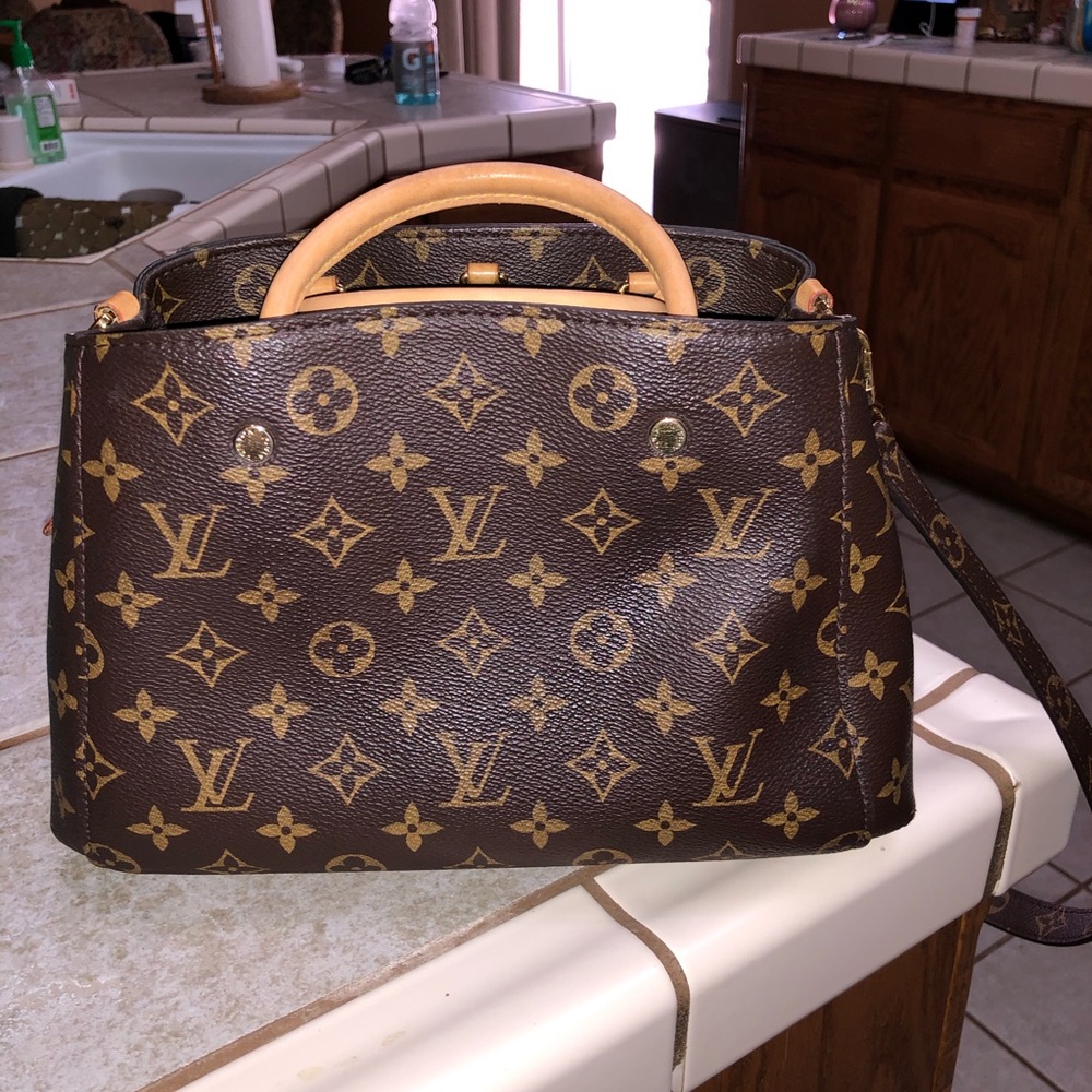 louis vuitton 2018 montaigne bag